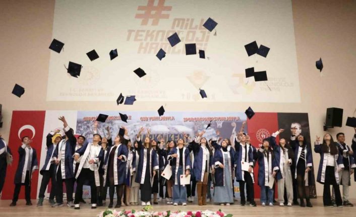 Deneyap Denizli ilk mezunlarını verdi