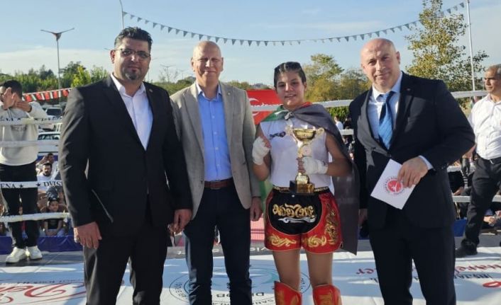 Denizli Kick Boks Galasında sporcular Filistin için ringe çıktı
