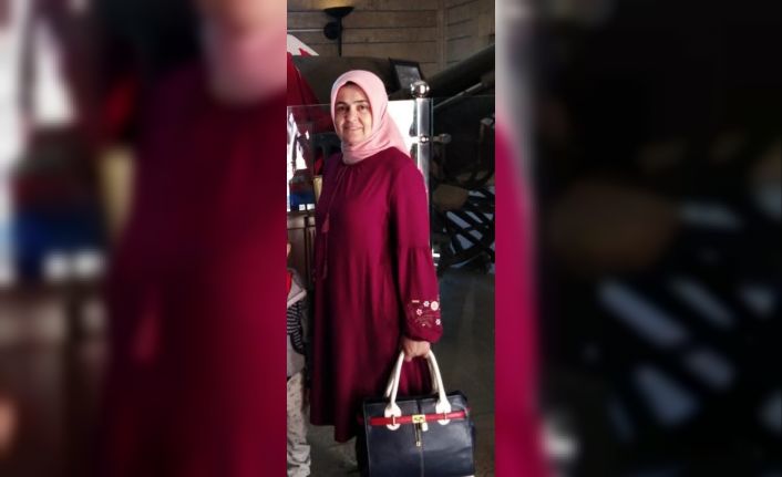 Denizli’de ağaçtan düşen talihsiz kadın yaşamını yitirdi