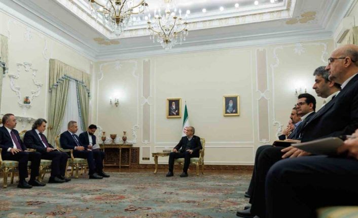 Dışişleri Bakanı Fidan, İran Cumhurbaşkanı Pezeşkiyan ile görüştü