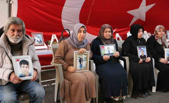 Diyarbakır annelerinden CHP’ye çağrı