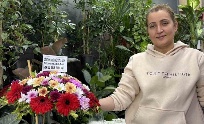 Diyarbakır’da çiçekçilerde Öğretmenler Günü yoğunluğu