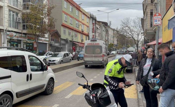 Edirne’de motosiklet devrildi, sürücü yaralandı