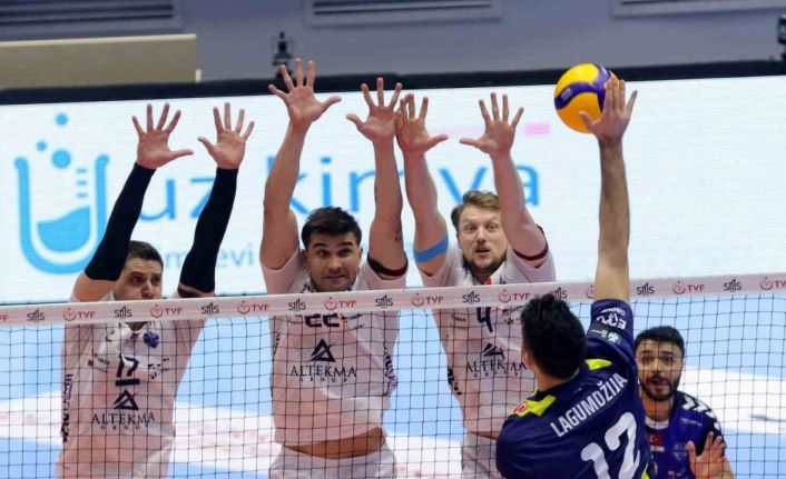 Efeler Ligi: Altekma: 1 - Fenerbahçe: 3