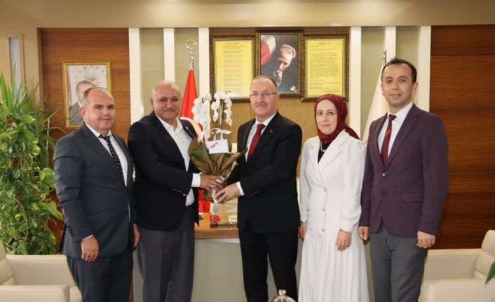 Eğitim Bir Sen’den Milli Eğitim Müdürü’ne 24 Kasım jesti