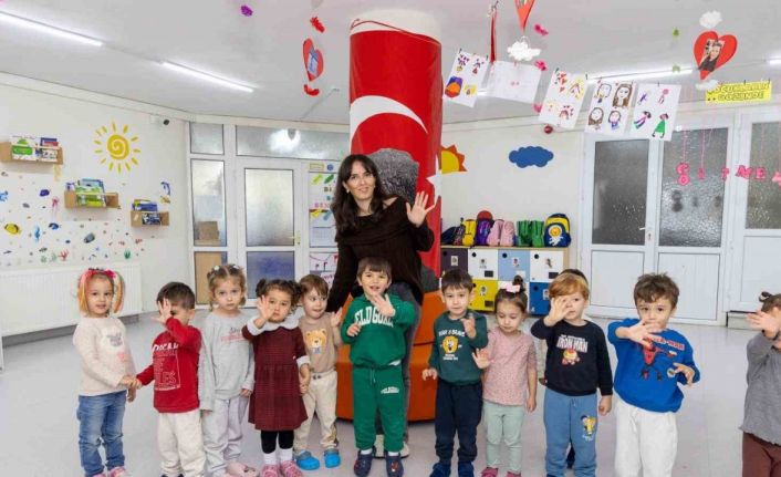 Eğitim gördüğü anaokuluna öğretmen oldu