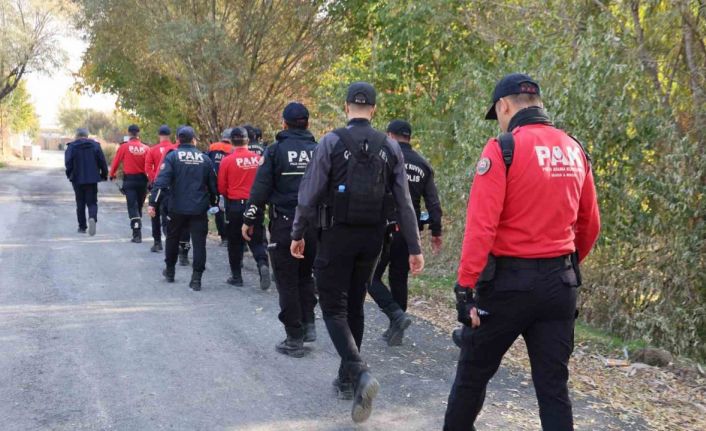 Elazığ’da kaybolan otizmli çocuk bir haftadır aranıyor