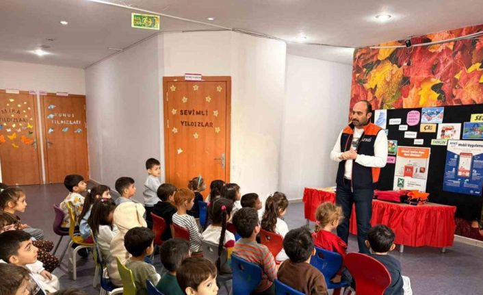 Elazığ’da öğrencilere afet farkındalık eğitimi