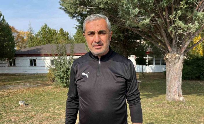 Elazığspor Teknik Direktörü Sarıgül: "Devre arasına kadar en iyi sonuçları almak istiyoruz"