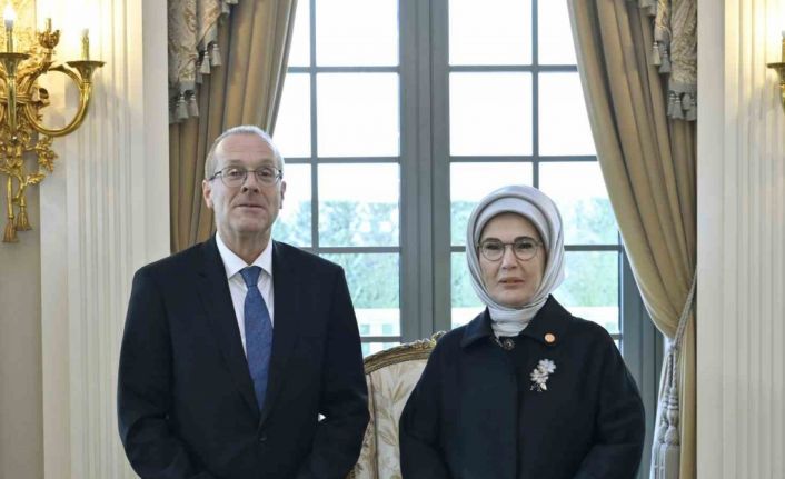 Emine Erdoğan, DSÖ heyetiyle görüştü