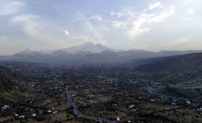 Erciyes’in eteklerinde sonbahar güzelliği