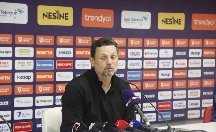 Erol Bulut: "Çok fazla bireysel hata yaptık, futbol bunu affetmez"