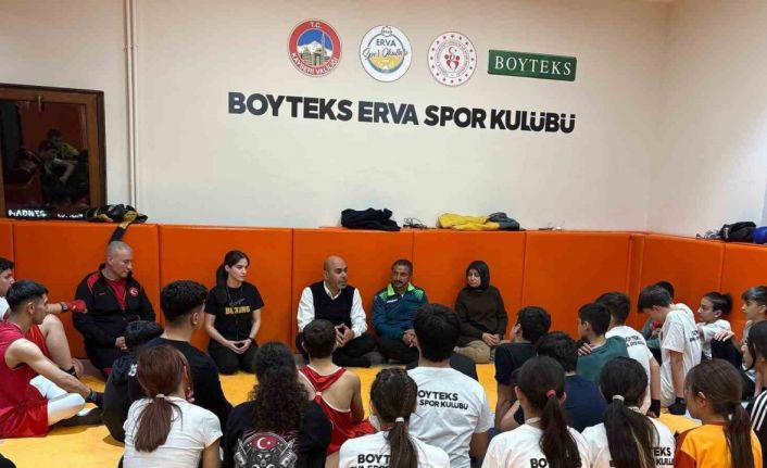 ERVA sporcularına değerler eğitimi