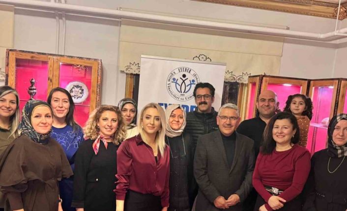 Erzincan EYUDER’den Öğretmenler Günü ve 2026 Planlama Toplantısı