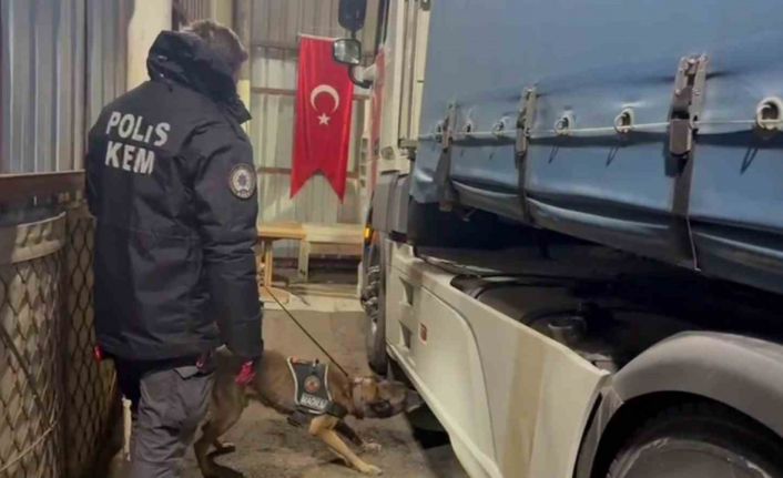 Erzurum polisinden dev uyuşturucu operasyonu: 2 tutuklama