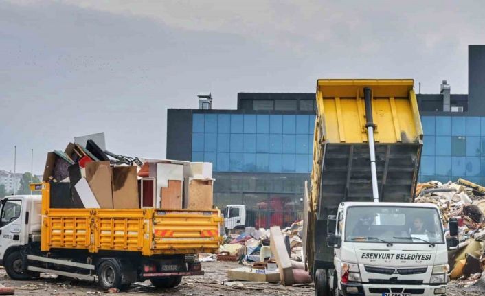 Esenyurt’ta kullanılmış ev eşyaları doğaya zarar vermeden bertaraf ediliyor