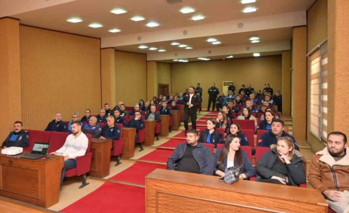 Esenyurt’ta personel için afet bilinci seferberliği