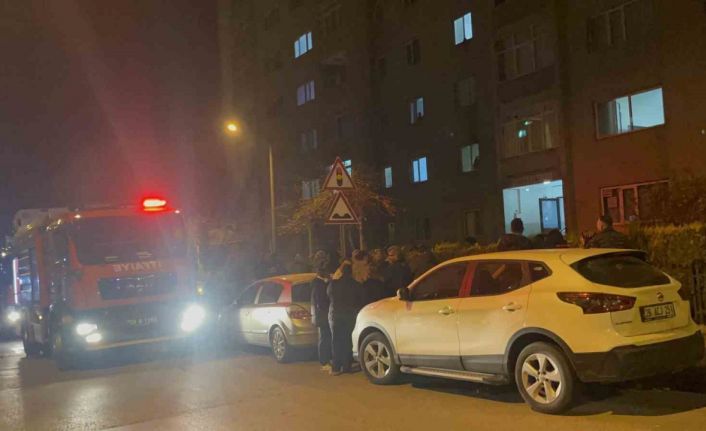 Eskişehir’de yangın paniği: 2 kişi dumandan etkilendi