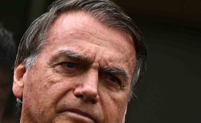 Ev hapsindeki eski Brezilya Devlet Başkanı Bolsonaro’ya gözaltı
