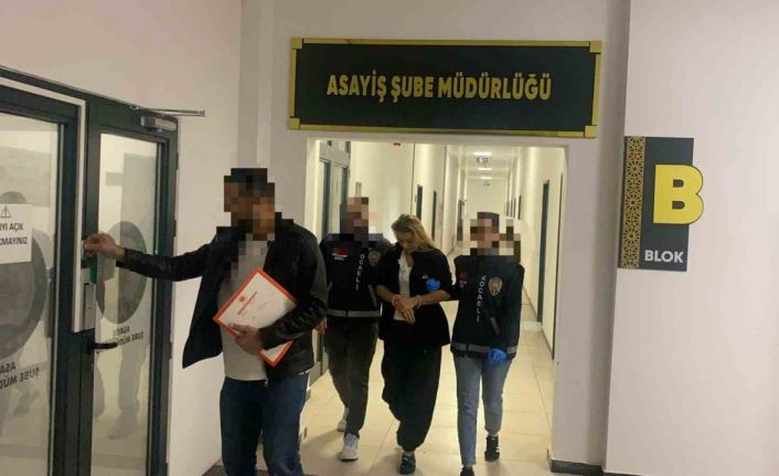 Evden ziynet eşyası ve saç şekillendirici çalan kadın yakalandı