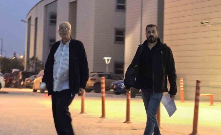 Evlendiğini öğrendiği eski eşini bıçakla ağır yaraladı