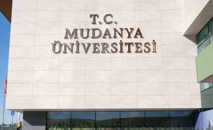 Faruk Çelik Mudanya Üniversitesi’nde gençlerle buluştu