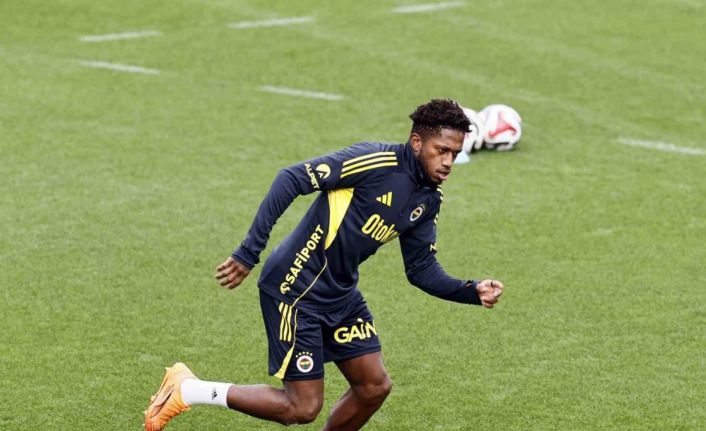 Fenerbahçe, 1 günlük iznin ardından çalışmalarına devam etti