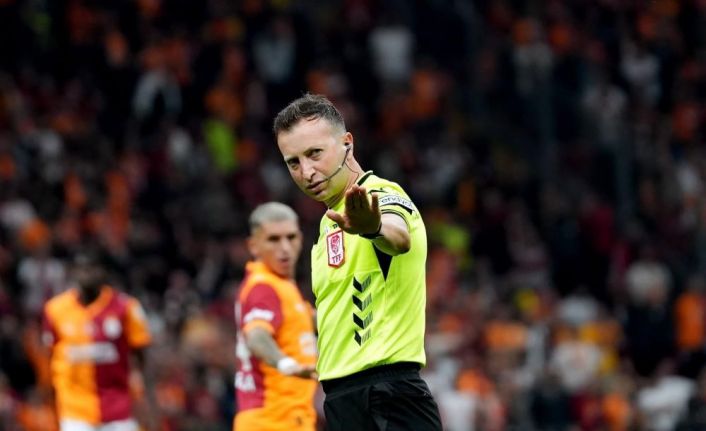 Fenerbahçe - Galatasaray derbisini Yasin Kol yönetecek