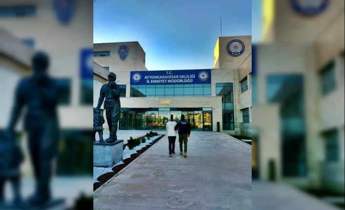 FETÖ operasyonunda biri kamu görevlisi 2 kişi yakalandı