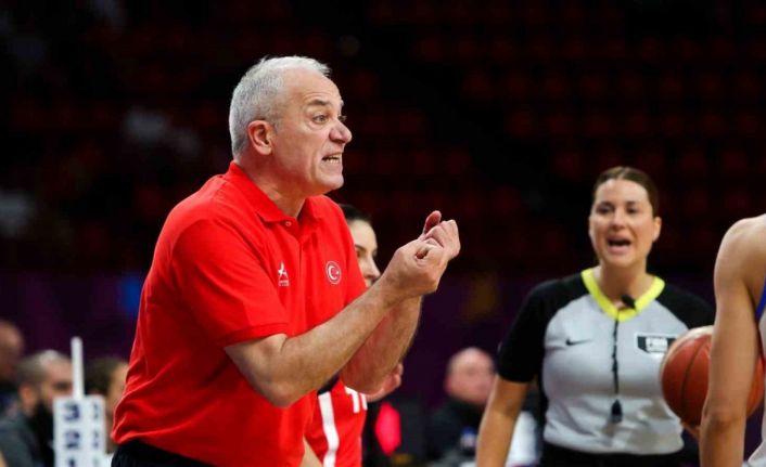 Galatasaray, Ekrem Memnun ile yollarını ayırdı