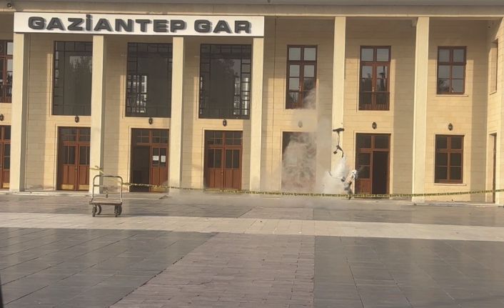 Gar istasyonunda şüpheli çanta paniği