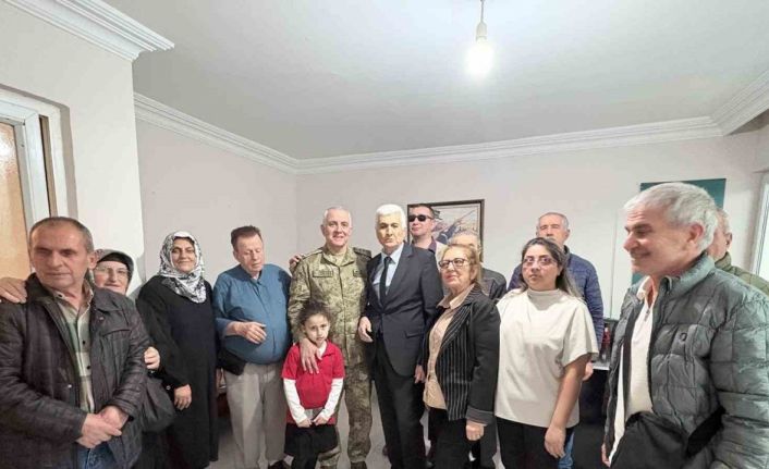 Garnizon Komutanı Ala’dan görme engellilere yakın ilgi