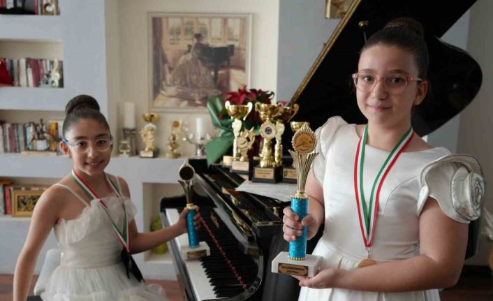 Gaziantep’te minik piyanistler dünya şampiyonu oldu