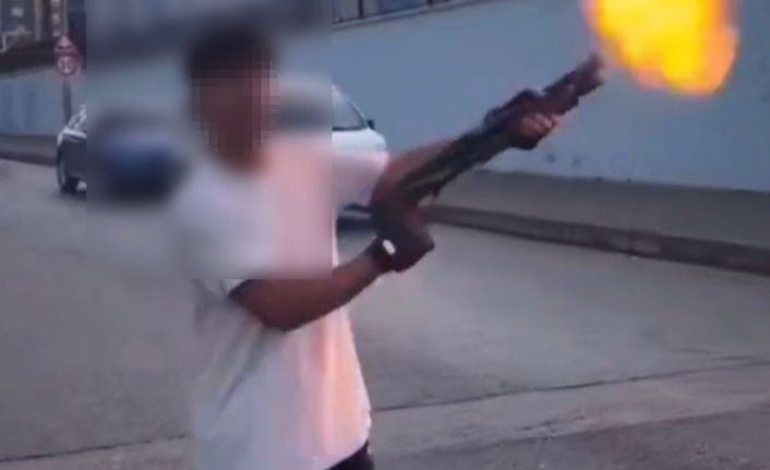 Gaziantep’te şok görüntüler: 3 şahıs pompalı tüfekle rastgele ateş açtı