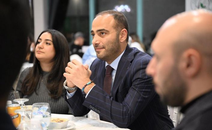 Gaziosmanpaşa Başkan Vekili Karadeniz 24 Kasım Öğretmenler Günü’nü kutladı