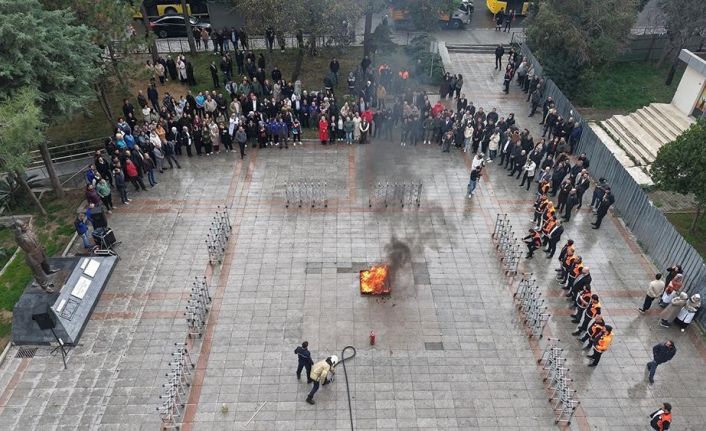 Gaziosmanpaşa Belediyesi’nden yangın tatbikatı