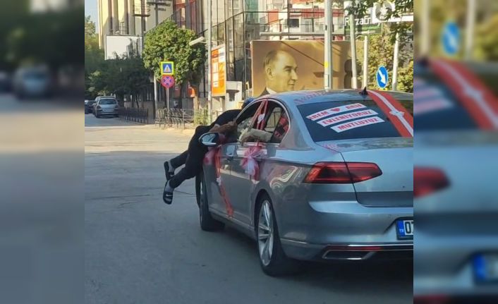 Gelin aracının önünü kesti, 50 TL aldı, beğenmedi