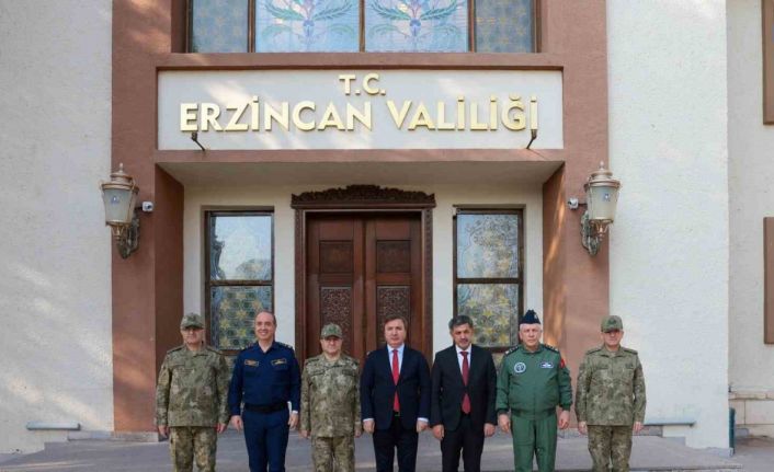 Genelkurmay Başkanı Orgeneral Bayraktaroğlu, Erzincan Valiliğini ziyaret etti