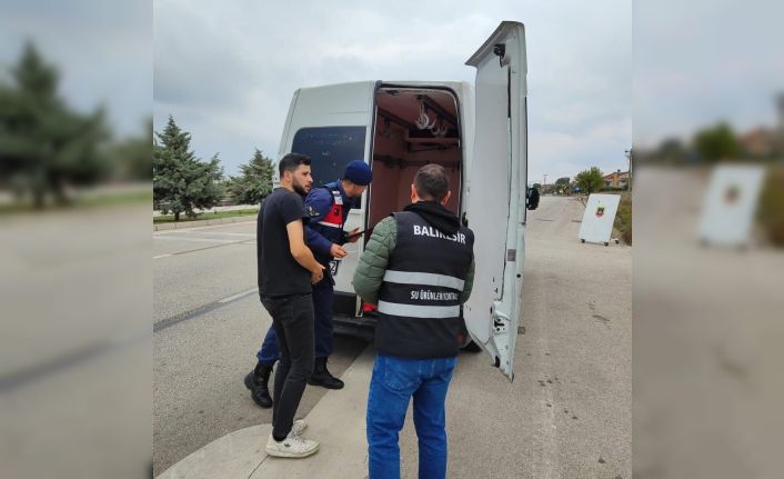 Gönen’de şap hastalığına karşı denetimler arttı