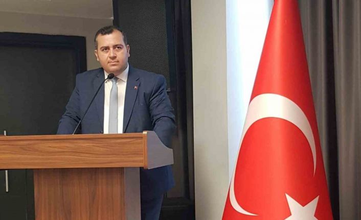 Güleç; "Öğretmenlerimiz umutsuz, öğretmenlerimiz yorgun"