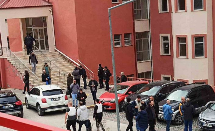 Gümüşhane Üniversitesi’nde silahlı rehine krizi