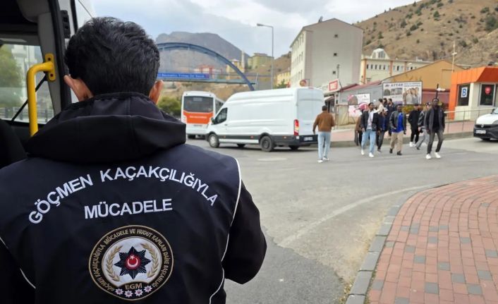 Gümüşhane’de düzensiz göçle mücadele denetimleri sıkılaştırıldı