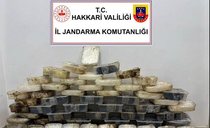Hakkari’de 81 kilo 133 gram metamfetamin ele geçirildi