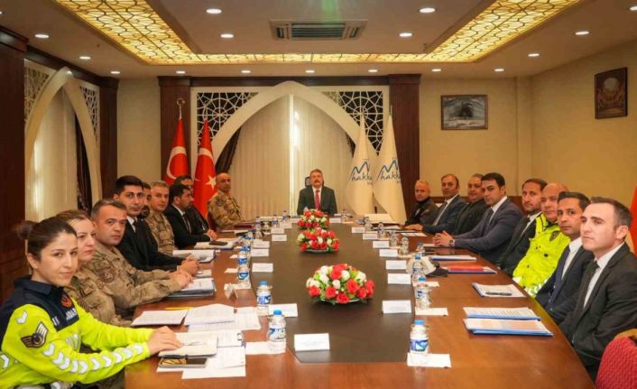 Hakkari’de asayiş toplantısı düzenlendi