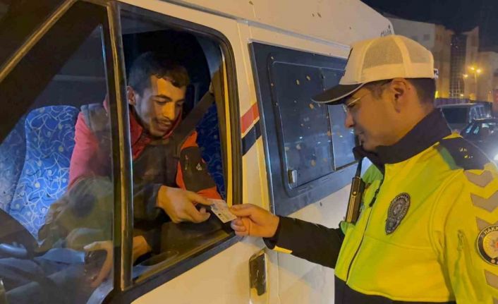 Hakkari’de eş zamanlı huzur ve güven denetimi
