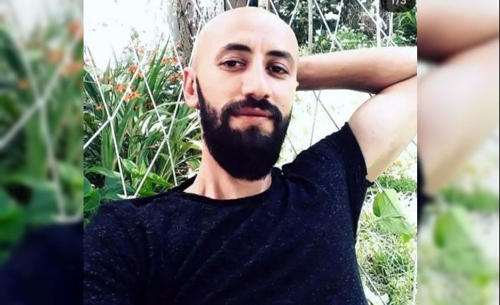 Hastaneden dönen eşi 41 yaşındaki kocasını evde ölü olarak buldu