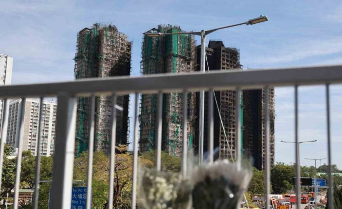 Hong Kong’daki yangın faciasında can kaybı 128’e yükseldi