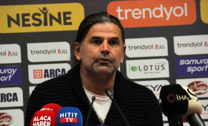 İbrahim Üzülmez: "Biraz camia ve takım olarak kırılganlık yaşıyoruz"