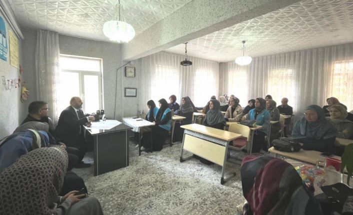 İl Müftüsü Açık "Gençlik Buluşmaları" programına katıldı