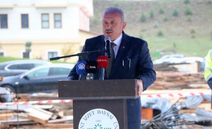 İlahiyat Fakültesi’nin ek binasının temeli atıldı